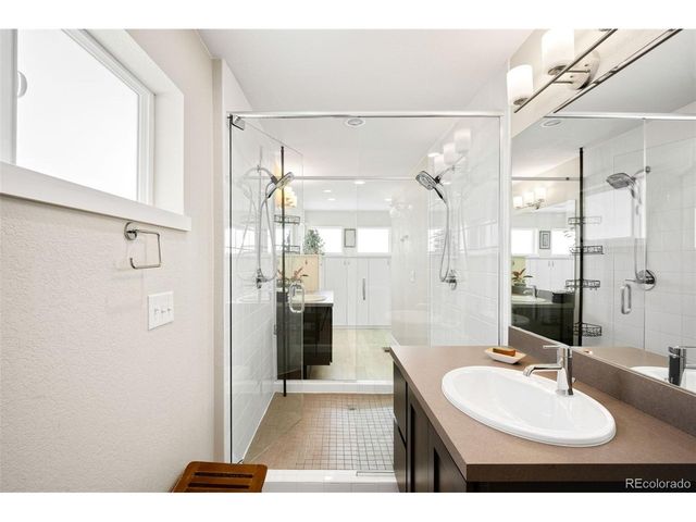 6707 Mariposa Ct, Denver, CO 80221