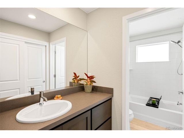 6707 Mariposa Ct, Denver, CO 80221