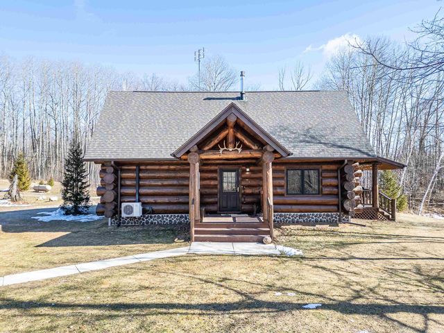 5330 Scottish Hills Dr Drive, Gladwin, MI 48624