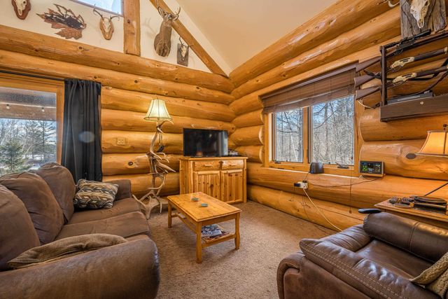 5330 Scottish Hills Dr Drive, Gladwin, MI 48624