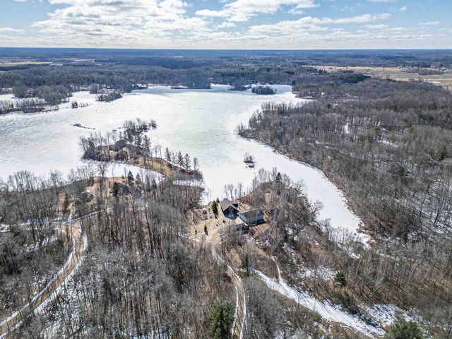 5330 Scottish Hills Dr Drive, Gladwin, MI 48624