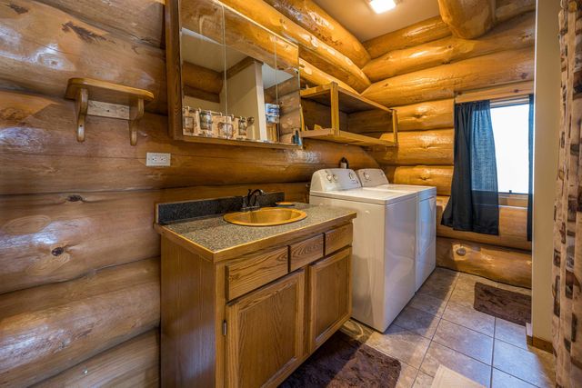 5330 Scottish Hills Dr Drive, Gladwin, MI 48624