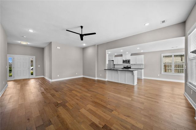 542 N Greylag Way, Farmington, AR 72730