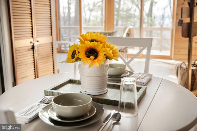 698 VALLEY VIEW RD, Rileyville, VA 22650