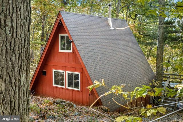 698 VALLEY VIEW RD, Rileyville, VA 22650