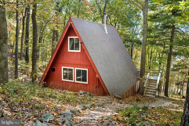 698 VALLEY VIEW RD, Rileyville, VA 22650