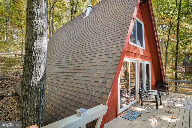 698 VALLEY VIEW RD, Rileyville, VA 22650