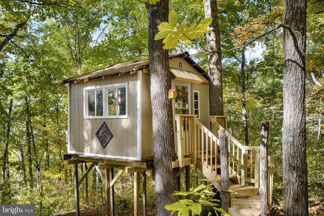 698 VALLEY VIEW RD, Rileyville, VA 22650