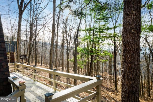 698 VALLEY VIEW RD, Rileyville, VA 22650