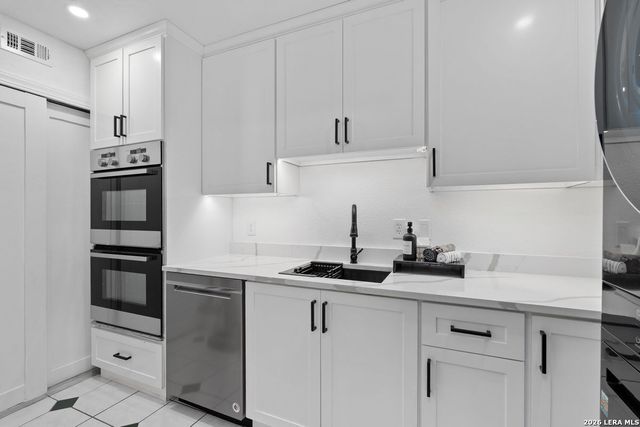 2219 Opal Creek, San Antonio, TX 78232