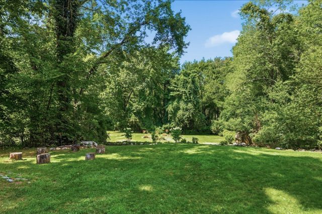 126 Lexington Road, Lincoln, MA 01773