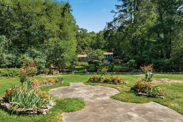126 Lexington Road, Lincoln, MA 01773