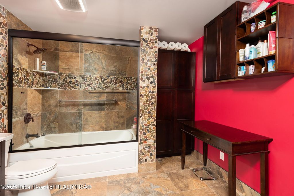 117 W PINE Street, Pinedale, WY 82941 photo 11