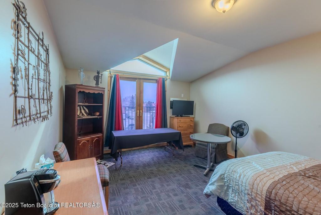 117 W PINE Street, Pinedale, WY 82941 photo 124