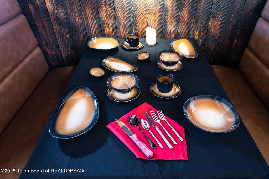 117 W PINE Street, Pinedale, WY 82941 photo 43