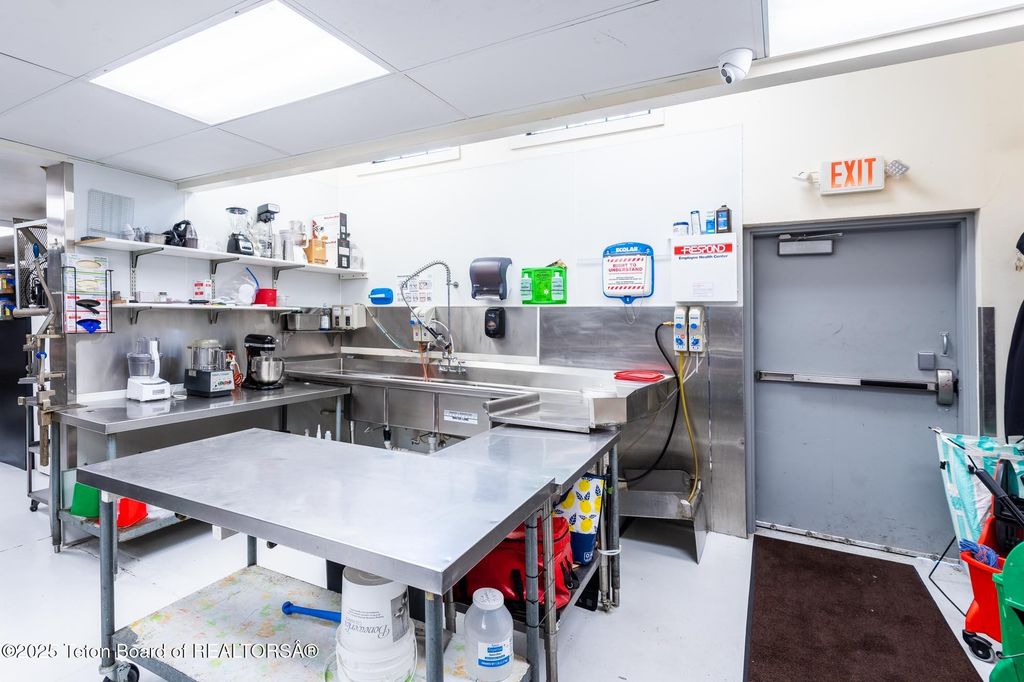 117 W PINE Street, Pinedale, WY 82941 photo 53