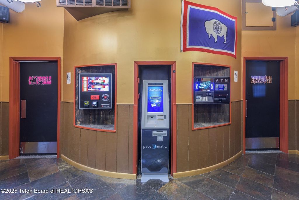 117 W PINE Street, Pinedale, WY 82941 photo 84