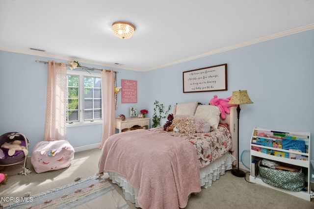 2709 Westchester Road, Ottawa Hills, OH 43615