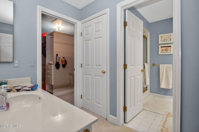 2709 Westchester Road, Ottawa Hills, OH 43615