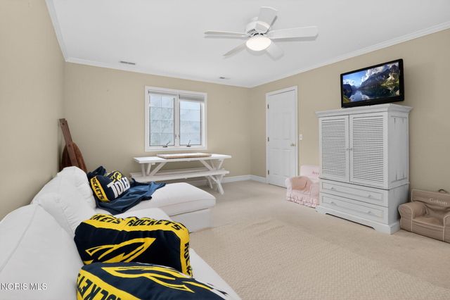 2709 Westchester Road, Ottawa Hills, OH 43615