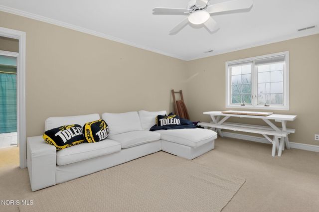 2709 Westchester Road, Ottawa Hills, OH 43615