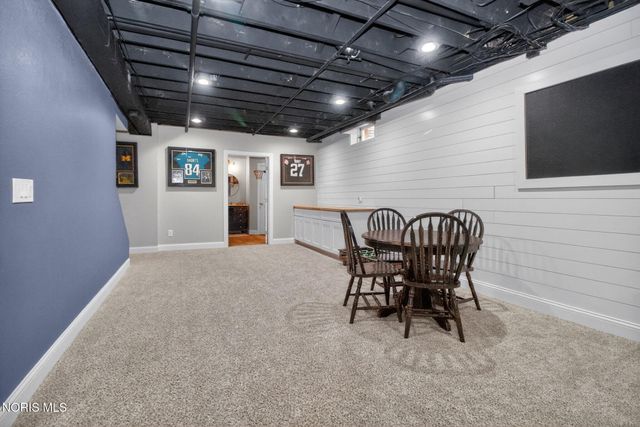 2709 Westchester Road, Ottawa Hills, OH 43615