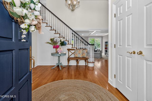 2709 Westchester Road, Ottawa Hills, OH 43615