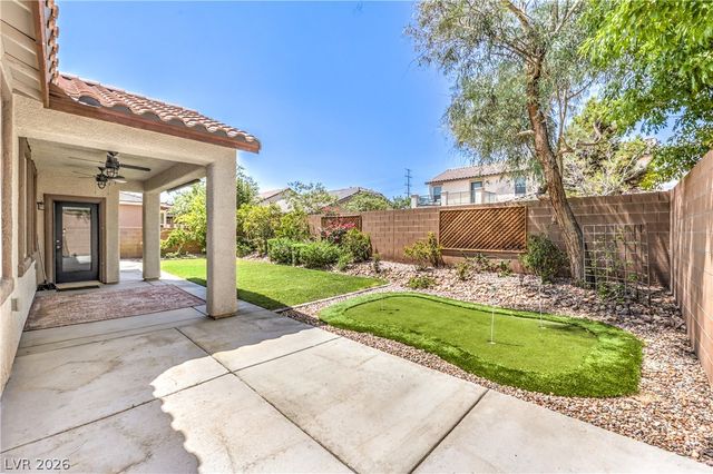 8213 Dragonfly Bush Court, North Las Vegas, NV 89085