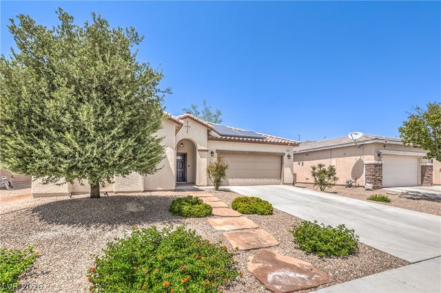 8213 Dragonfly Bush Court, North Las Vegas, NV 89085