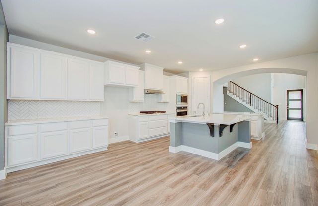 14910 Mossycup Spur Way, Cypress, TX 77433