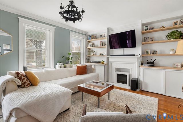 114 N Nansemond St, Richmond, VA 23221