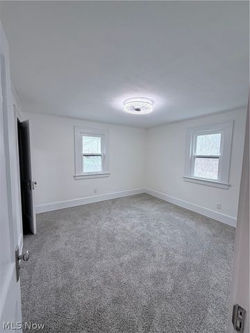 569 Barwell Street, Akron, OH 44303