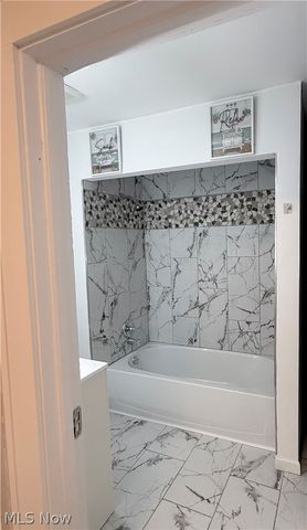 569 Barwell Street, Akron, OH 44303