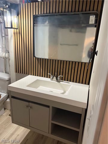 569 Barwell Street, Akron, OH 44303