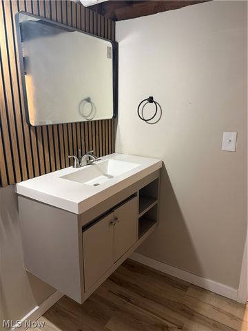 569 Barwell Street, Akron, OH 44303