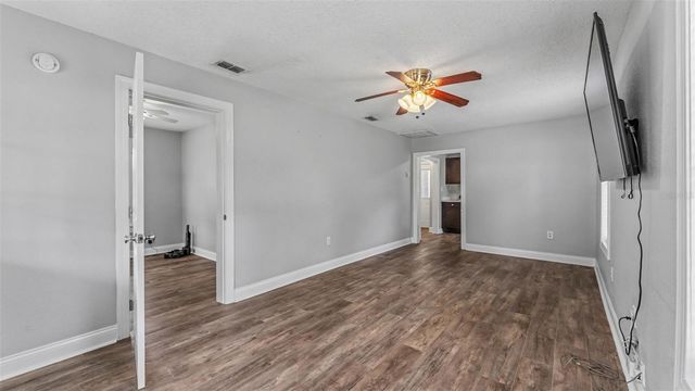 1034 S DAKOTA AVENUE, Lakeland, FL 33803