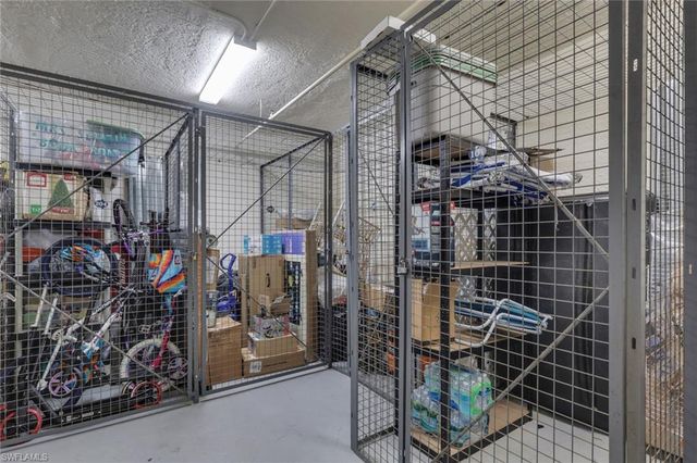 4520 Botanical Place CIR 204, Naples, FL 34112