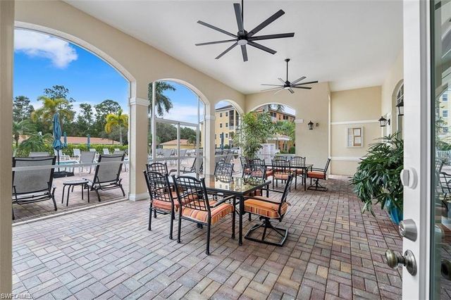 4520 Botanical Place CIR 204, Naples, FL 34112
