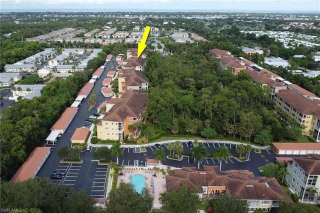 4520 Botanical Place CIR 204, Naples, FL 34112