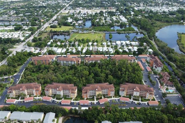 4520 Botanical Place CIR 204, Naples, FL 34112