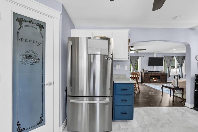 30810 Weiler ROAD, Burlington, WI 53105