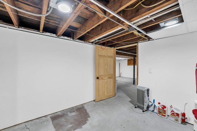 30810 Weiler ROAD, Burlington, WI 53105