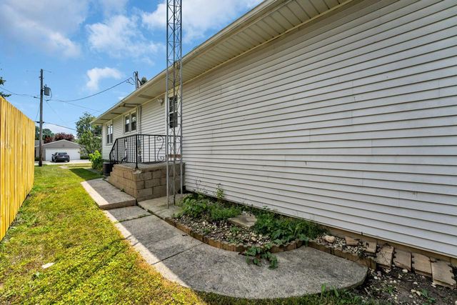 30810 Weiler ROAD, Burlington, WI 53105