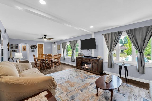 30810 Weiler ROAD, Burlington, WI 53105