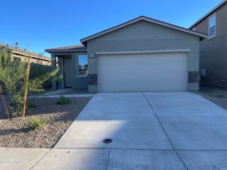 10301 W Sumullen Street, Marana, AZ 85653