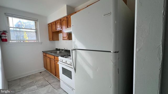 411 LEBAUM ST SE, Washington, DC 20032