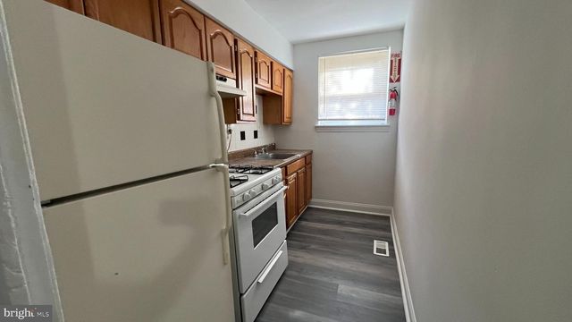411 LEBAUM ST SE, Washington, DC 20032