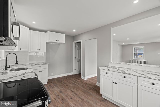 408 LINCOLN AVE, Prospect Park, PA 19076