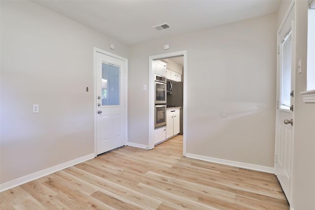 614 Kyle Street, Sugar Land, TX 77478