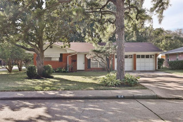 614 Kyle Street, Sugar Land, TX 77478